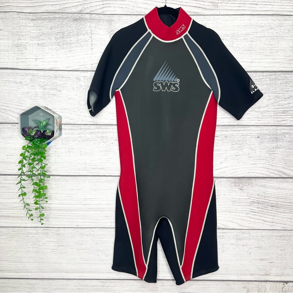 SWS Ski Warm 3.2 Classic Shorty Red & Black Wet Suit - Size Medium
